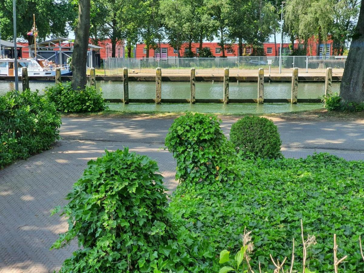 NederweertDe Vliegende Vlinder住宿加早餐旅馆 外观 照片